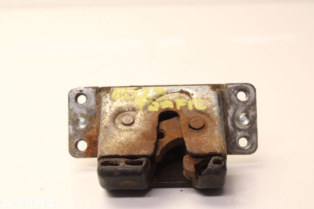 VIVARO TRAFIC PRIMASTAR 01R- ZAMEK KLAPY BAGAŻNIKA TYŁ TYLNY - 1