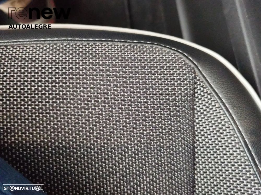 Renault Captur 1.0 TCe Exclusive - 21