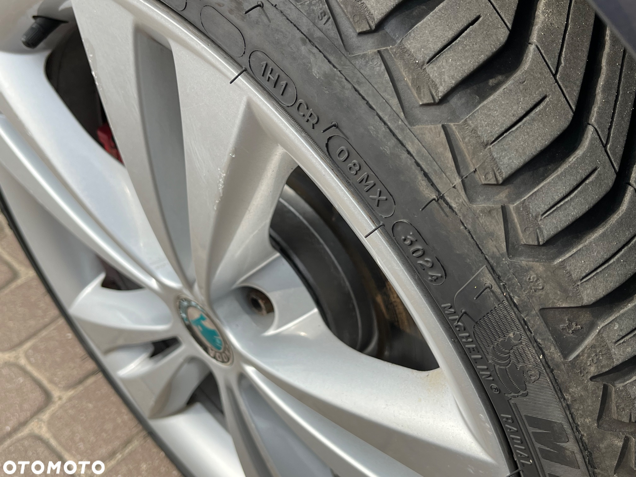 Skoda Octavia Combi 2.0 TDI CR DPF DSG RS - 32