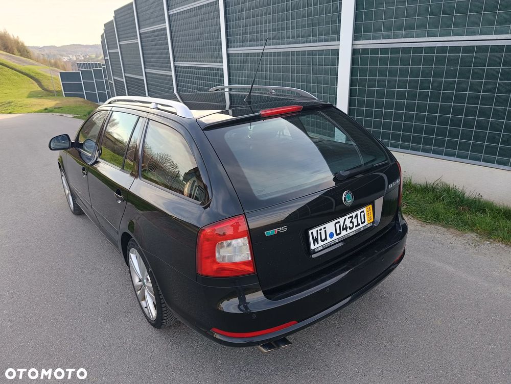 Skoda Octavia 2.0 TDI DPF RS - 13
