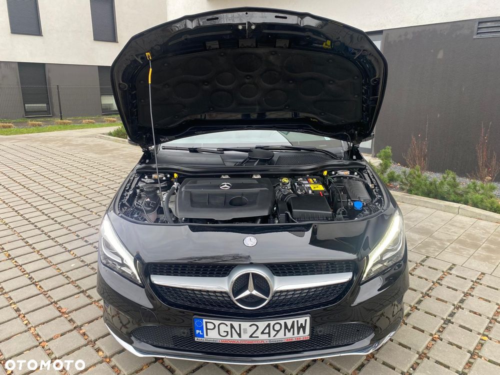 Mercedes-Benz CLA - 17