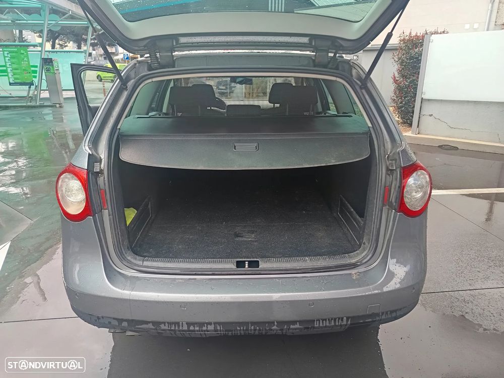 VW Passat Variant 2.0 TDi 4M Confortline - 5