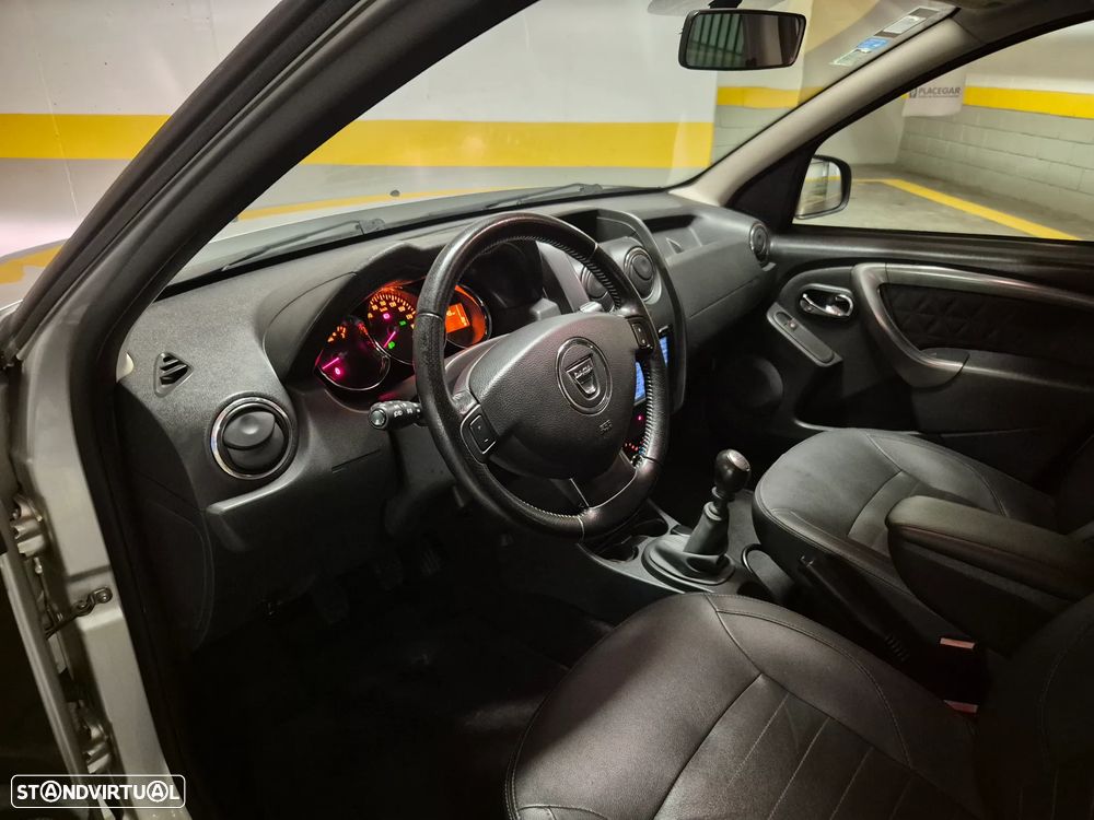 Dacia Duster 1.2 TCe Prestige - 24