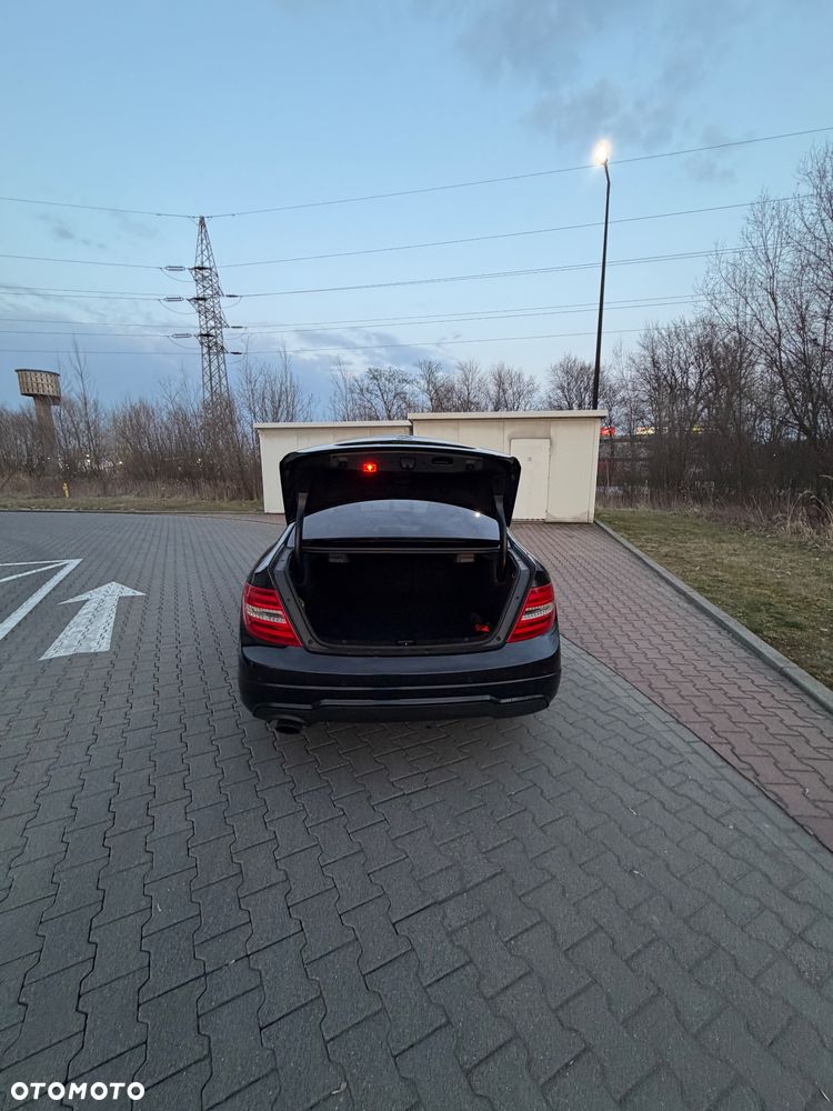 Mercedes-Benz Klasa C 250 (BlueEFFICIENCY) 7G-TRONIC - 13