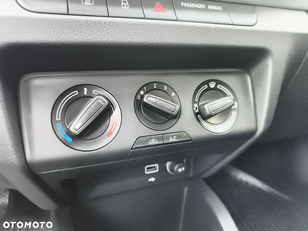 Skoda Fabia 1.0 TSI Ambition - 22