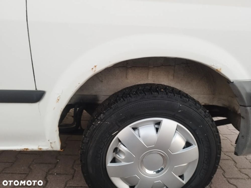 Ford Transit - 13