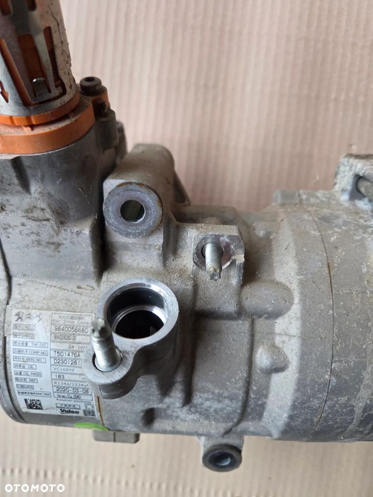 Sprężarka klimatyzacji kompresor Peugeot 208 II Elektryk - 3