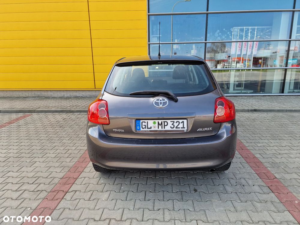 Toyota Auris 1.4 VVT-i Sol - 9