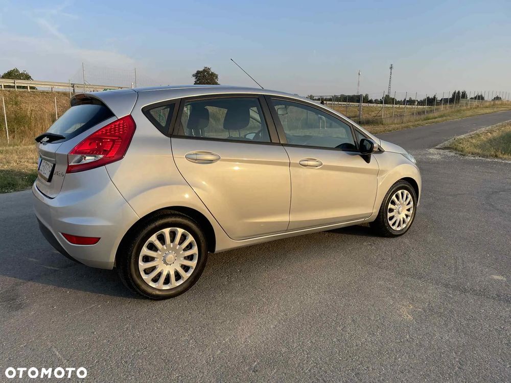Ford Fiesta 1.25 Titanium - 9