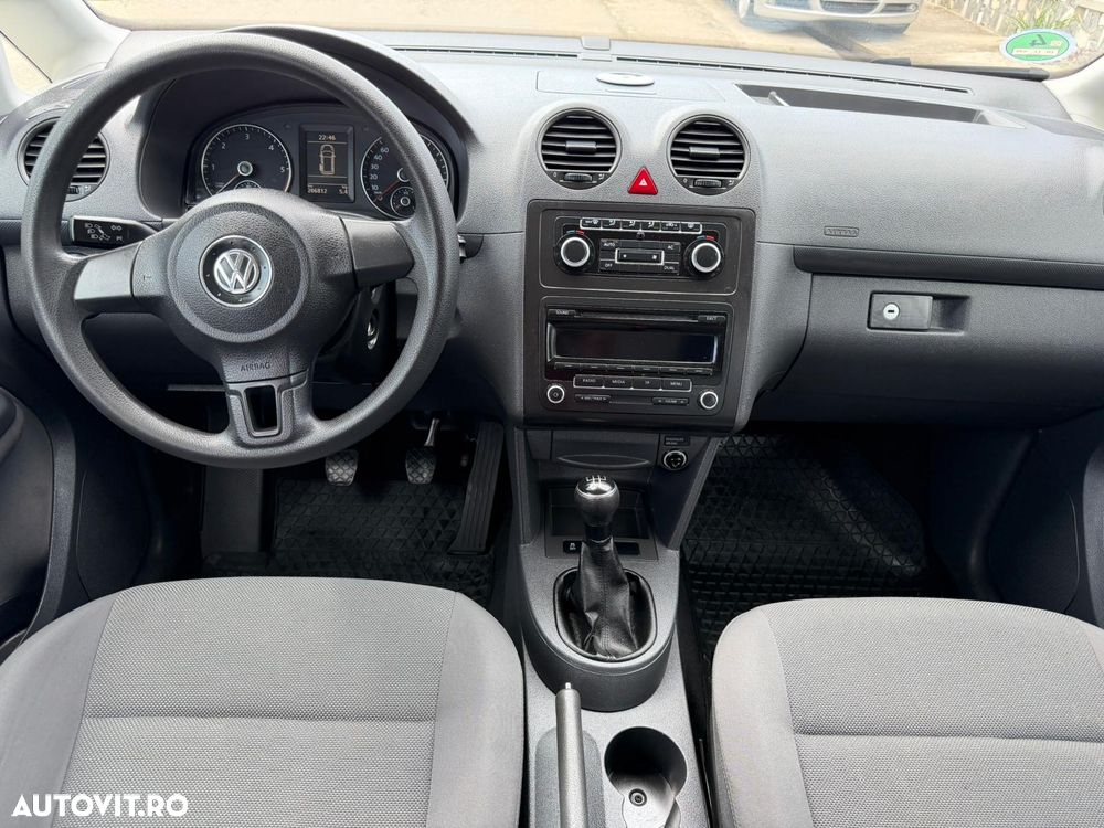 Volkswagen Caddy 1.6 TDI BlueMotion - 11