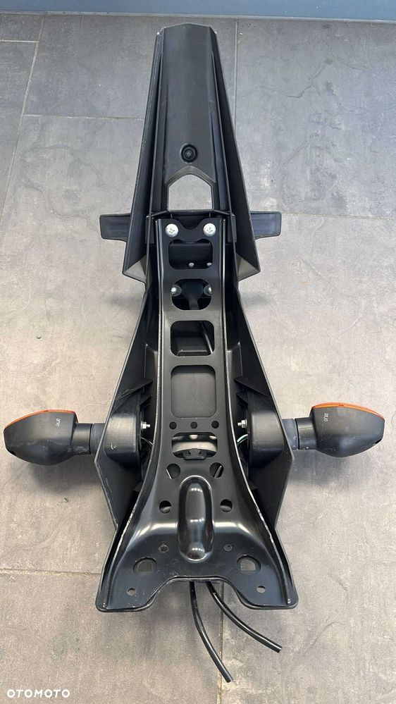 Mocowanie Tablicy Rejestracyjnej Ogon Suzuki GSR 750. 2011-16 [2137] - 6