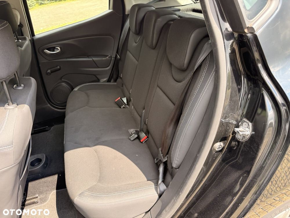 Renault Clio - 11