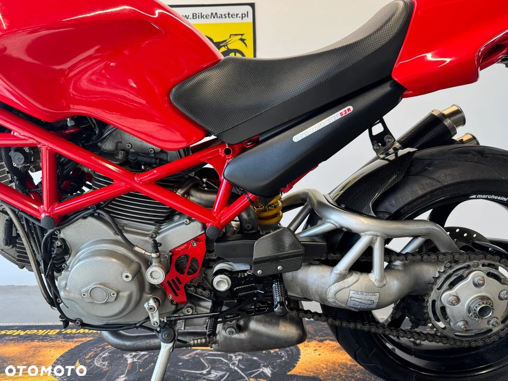 Ducati Monster - 24