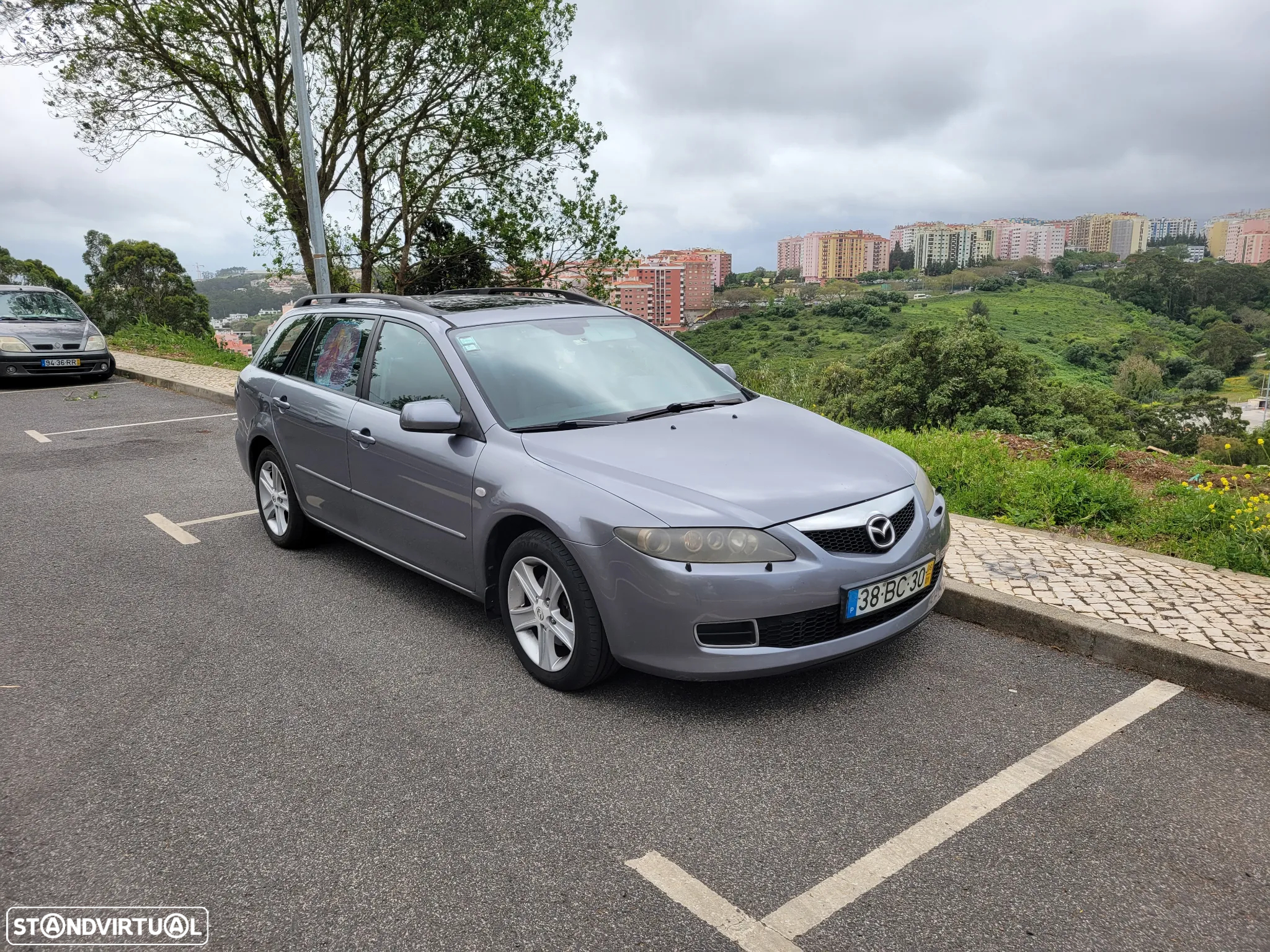 Mazda 6 SW MZR-CD 2.0 Sport - 2