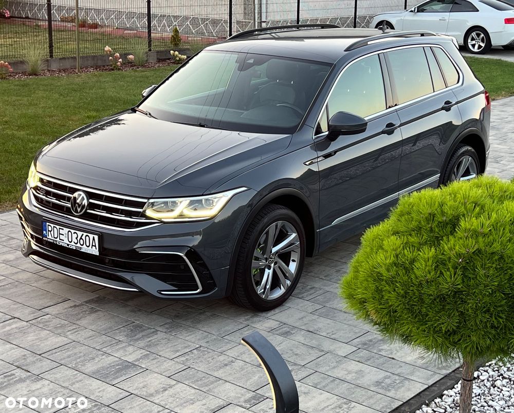 Volkswagen Tiguan 2.0 TDI SCR 4MotION DSG R-Line - 16