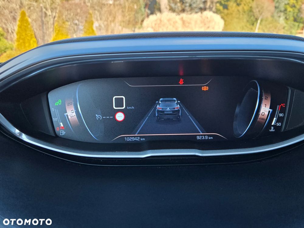 Peugeot 3008 1.2 PureTech Allure S&S - 35