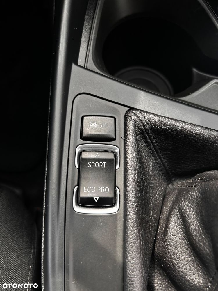 BMW Seria 1 118i Sport Line - 22