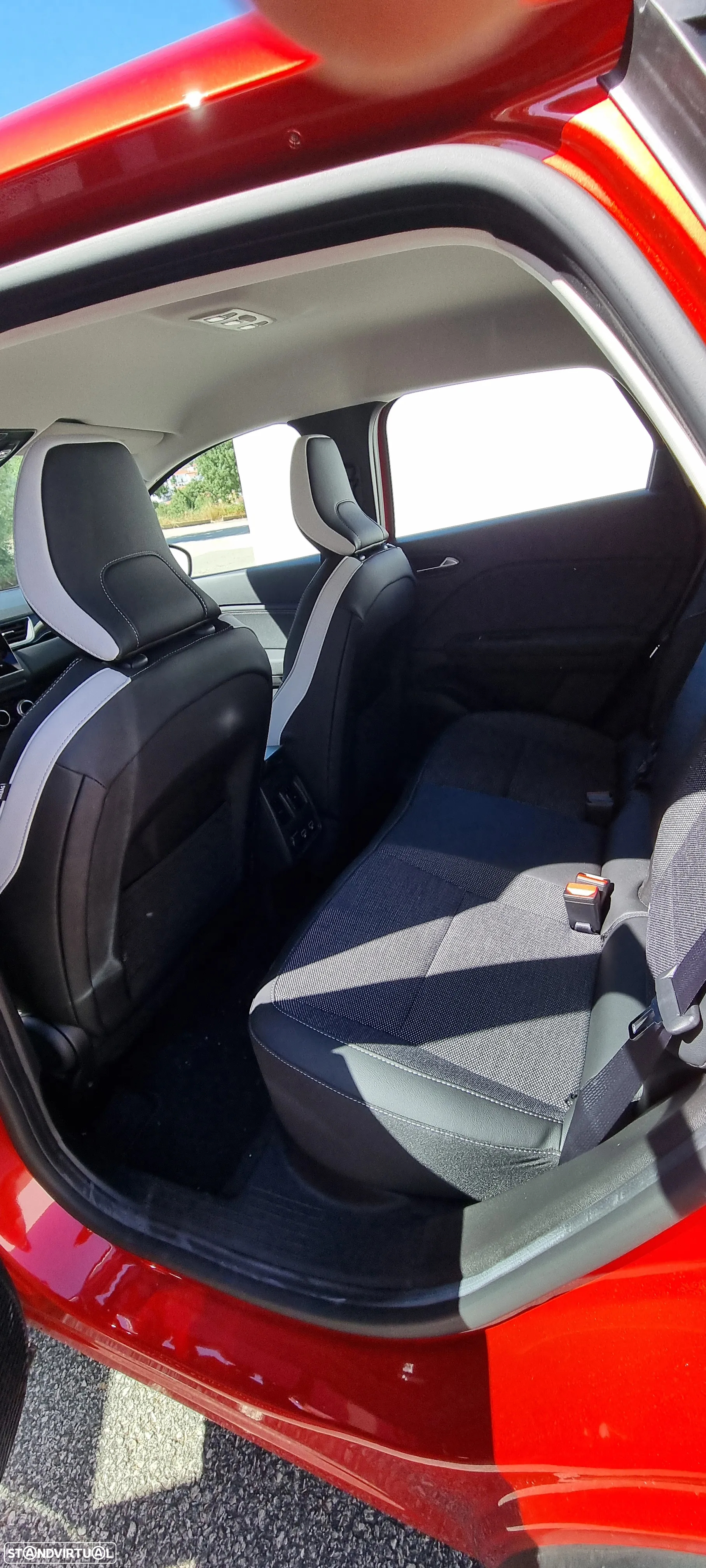 Mitsubishi ASX 1.6 PHEV Intense - 8