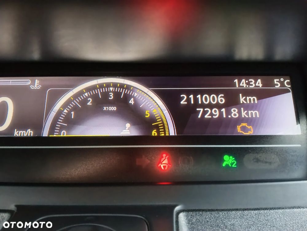 Renault Scenic 1.5dCi TomTom Edition - 12