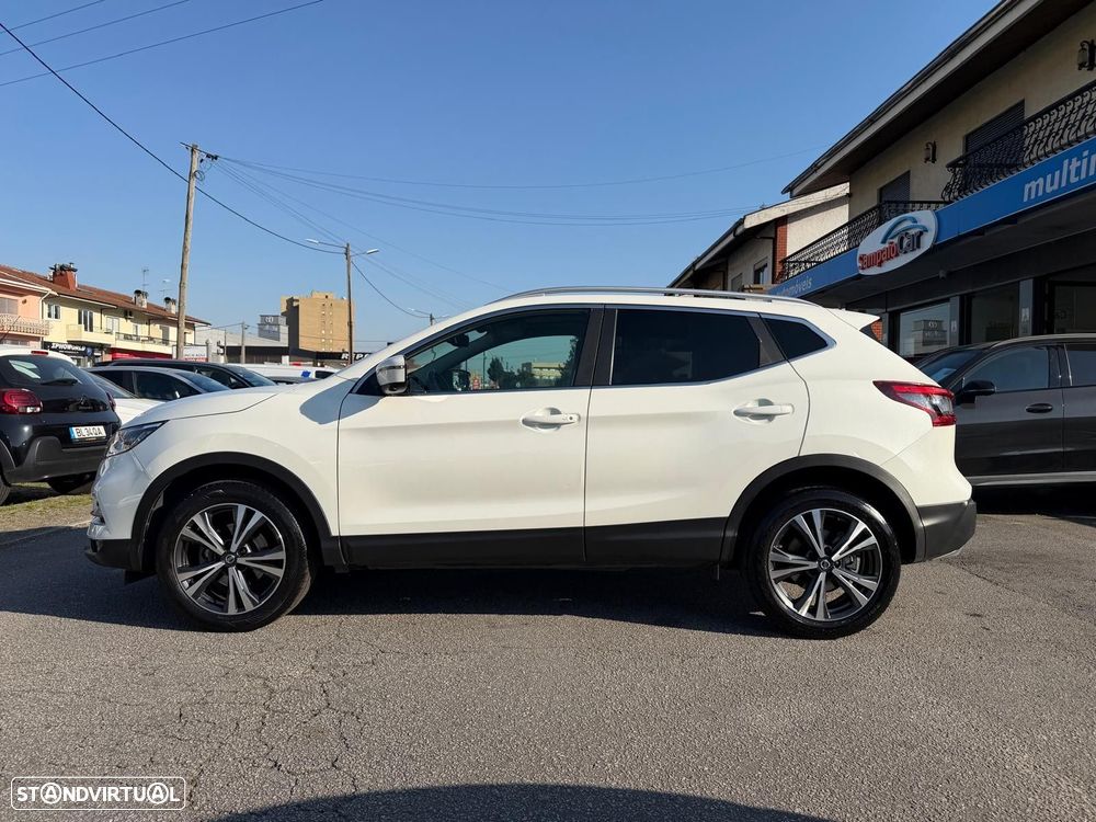 Nissan Qashqai 1.5 dCi N-Connecta 18 - 4