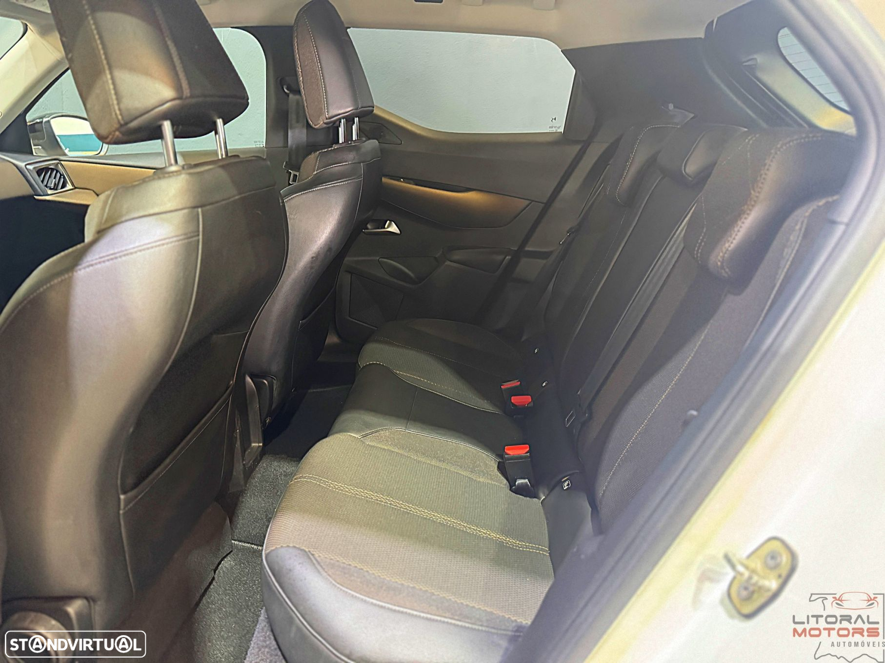 DS DS3 Crossback 1.2 PureTech Bastille EAT8 - 16