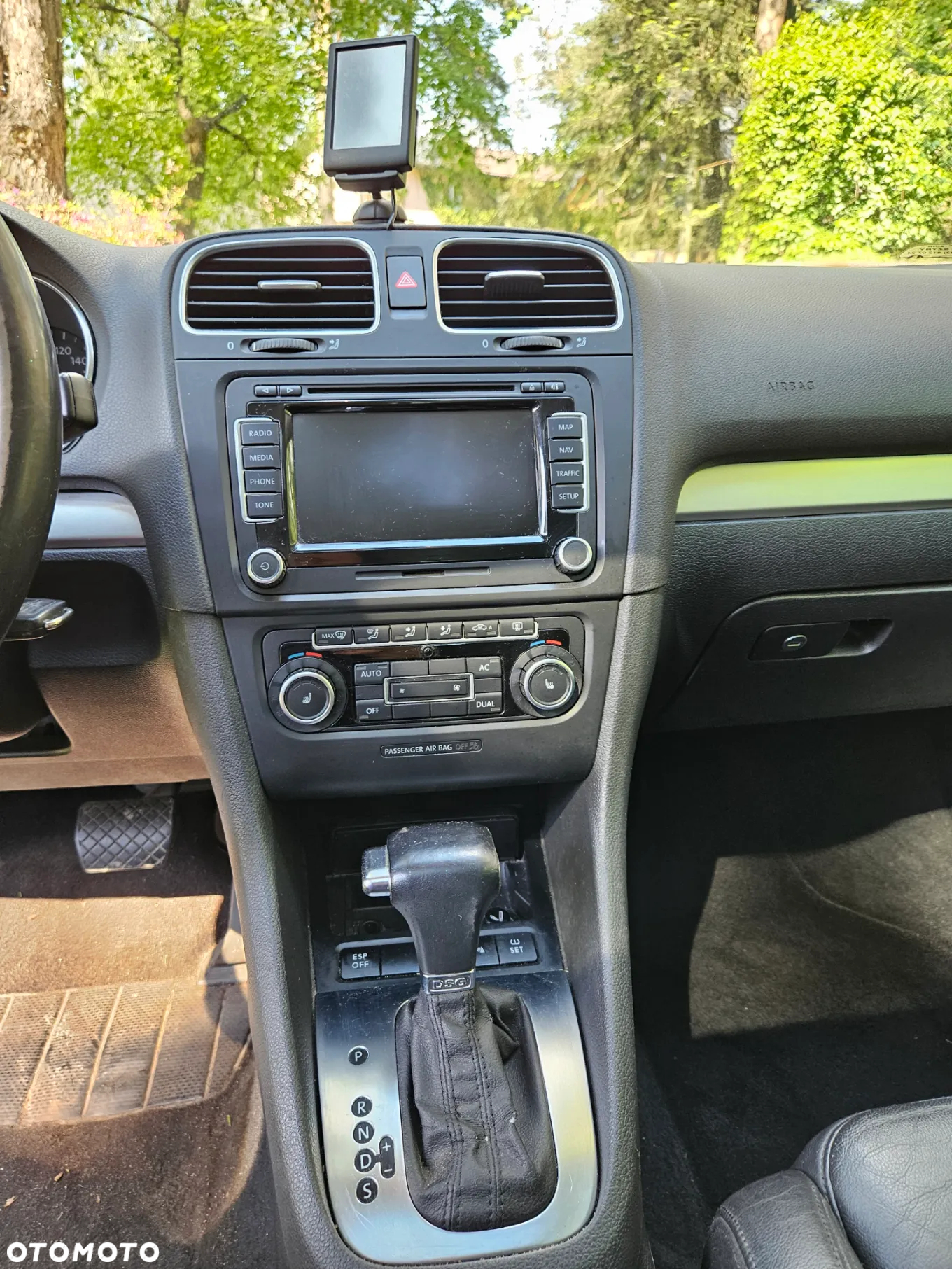 Volkswagen Golf VI 1.4 TSI Highline DSG - 11