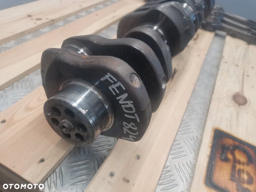 Wał korbowy {MAN D0826 LFL09} - 2