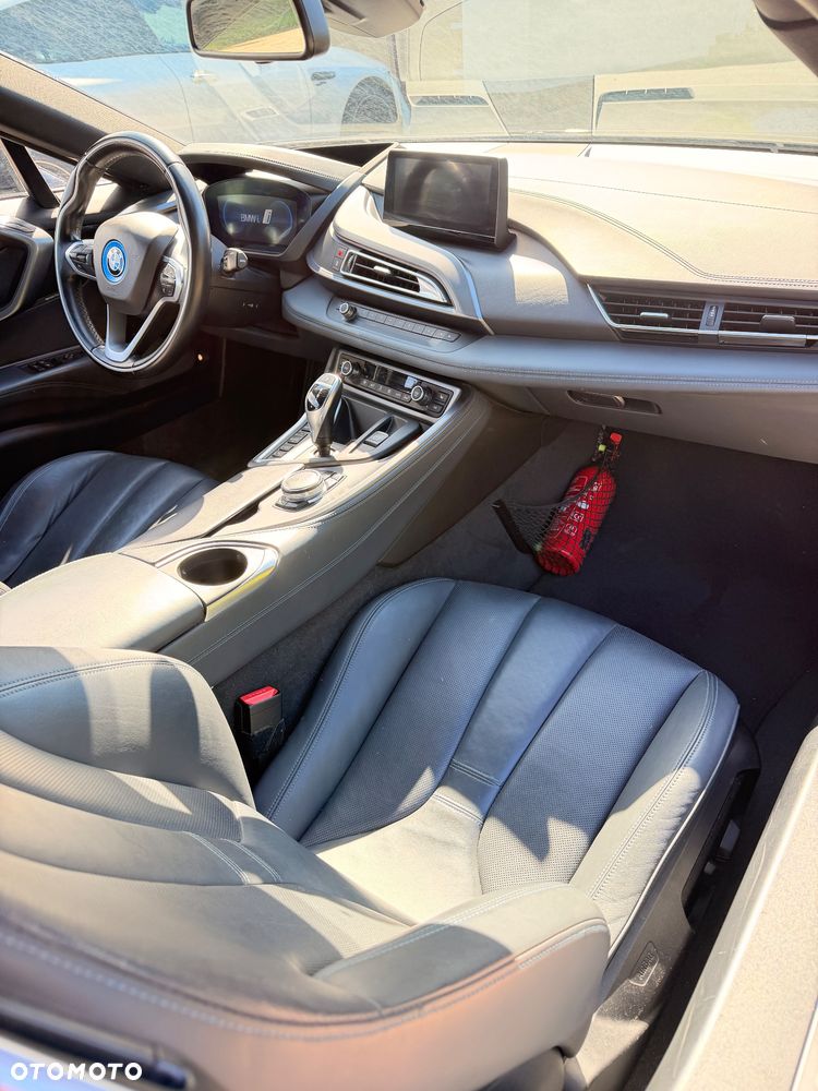 BMW i8 Standard - 9