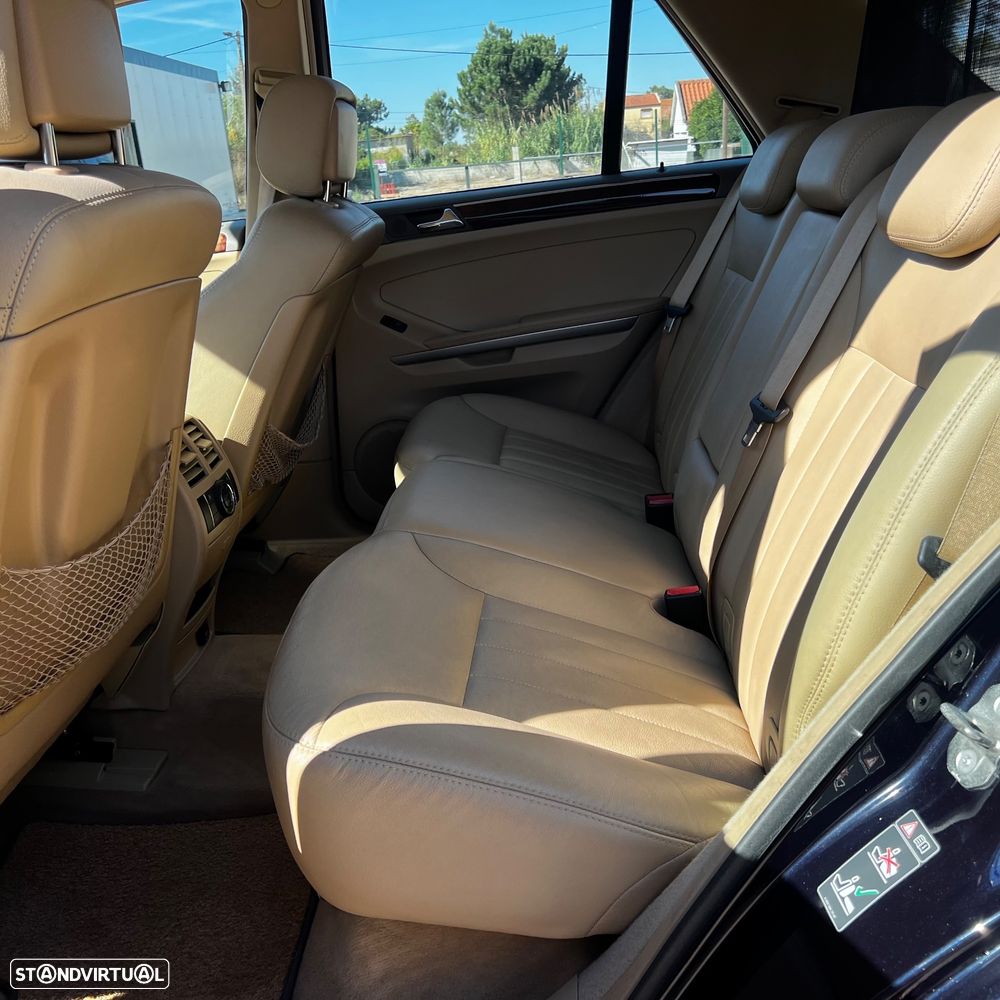 Mercedes-Benz ML 320 CDi - 9