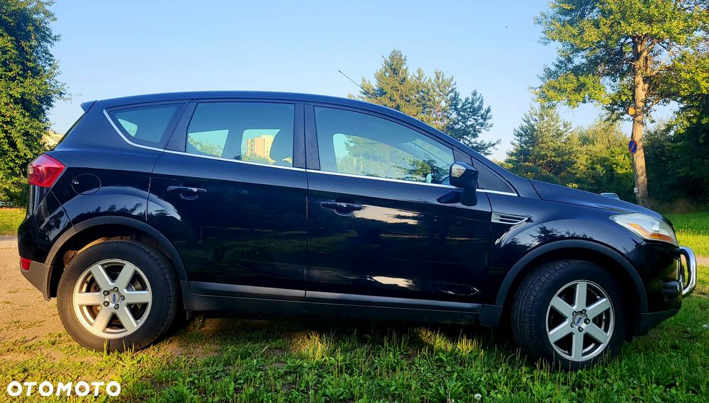 Ford Kuga 2.0 TDCi Titanium - 3