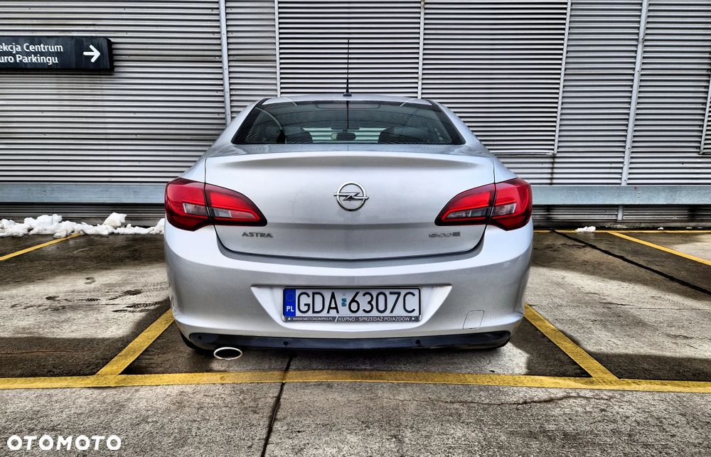 Opel Astra 1.4 T Business EU6 - 15