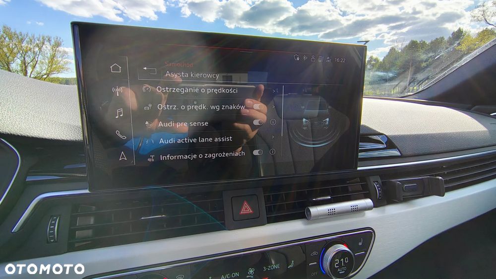 Audi A4 Limousine 35 TFSI mHEV Advanced S tronic - 12