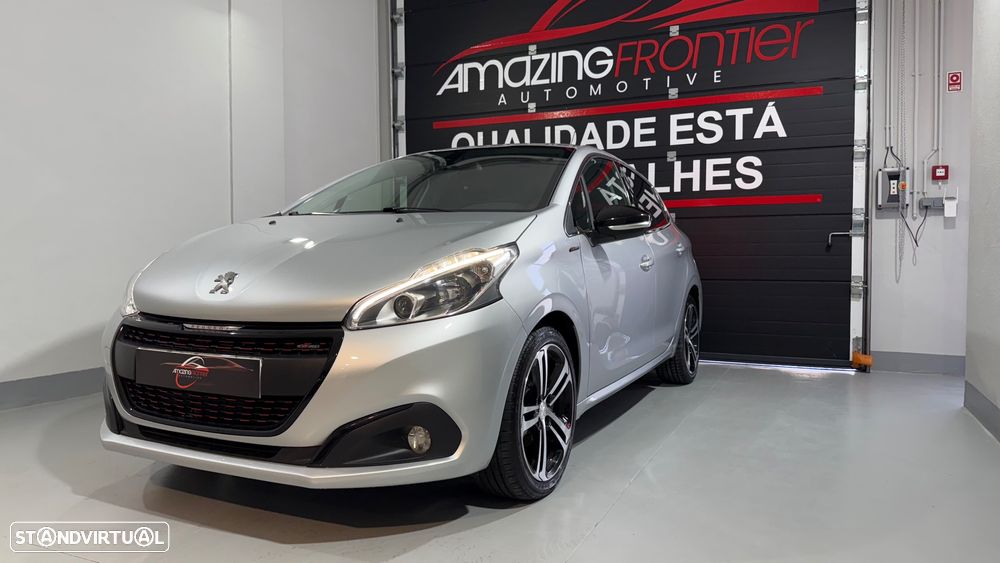 Peugeot 208 1.2 PureTech GT Line - 3