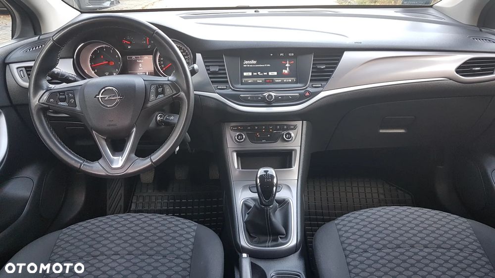 Opel Astra V 1.4 T Enjoy - 9