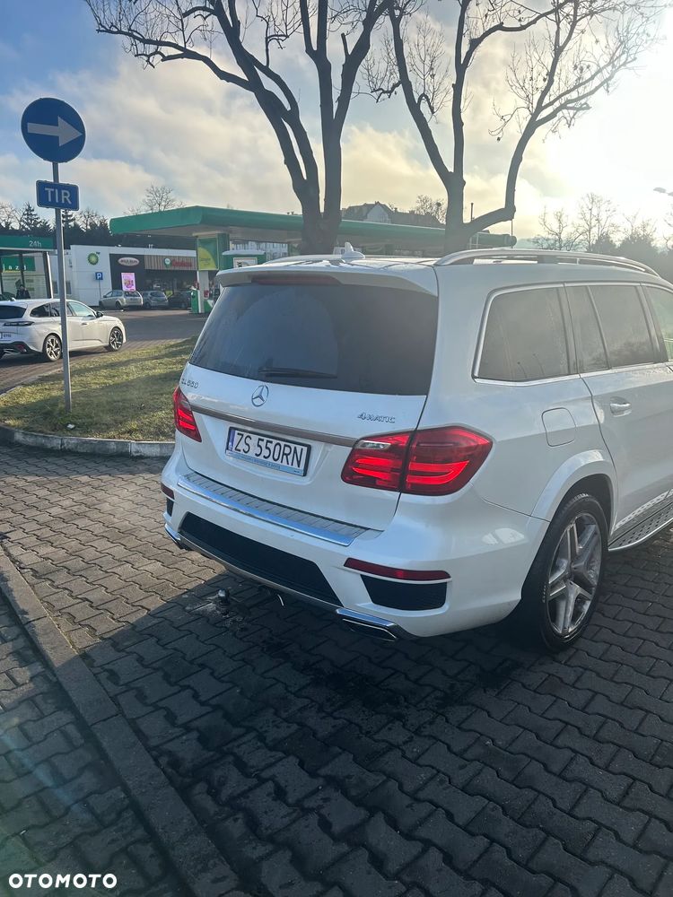 Mercedes-Benz GL - 6