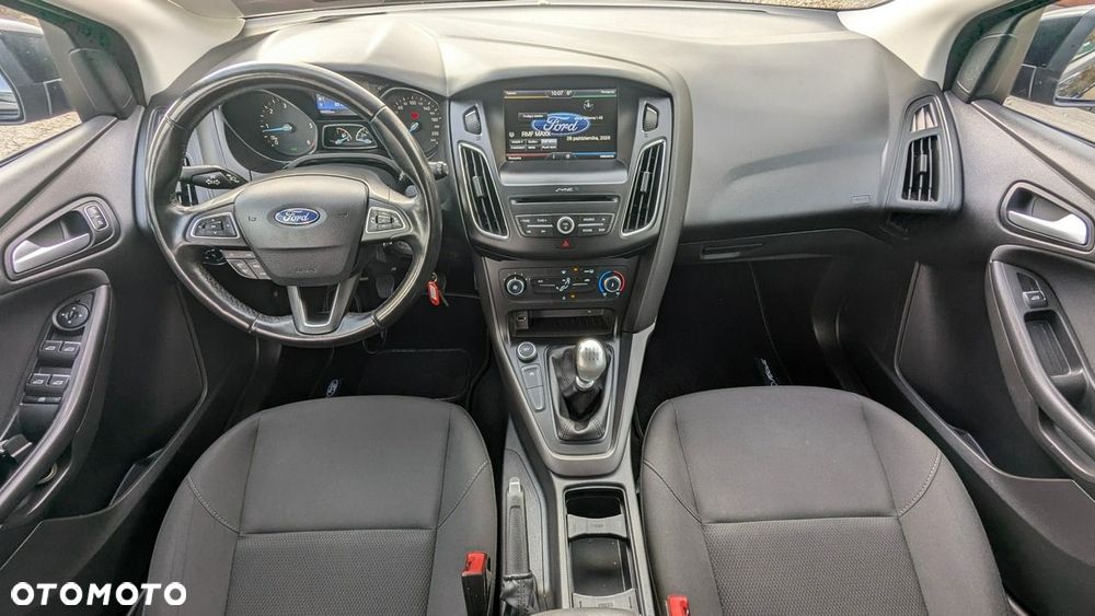 Ford Focus - 21