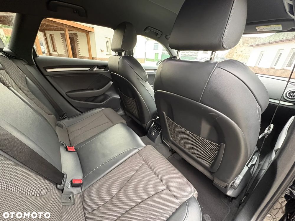 Audi A3 Sportback 35 TDI S tronic - 13