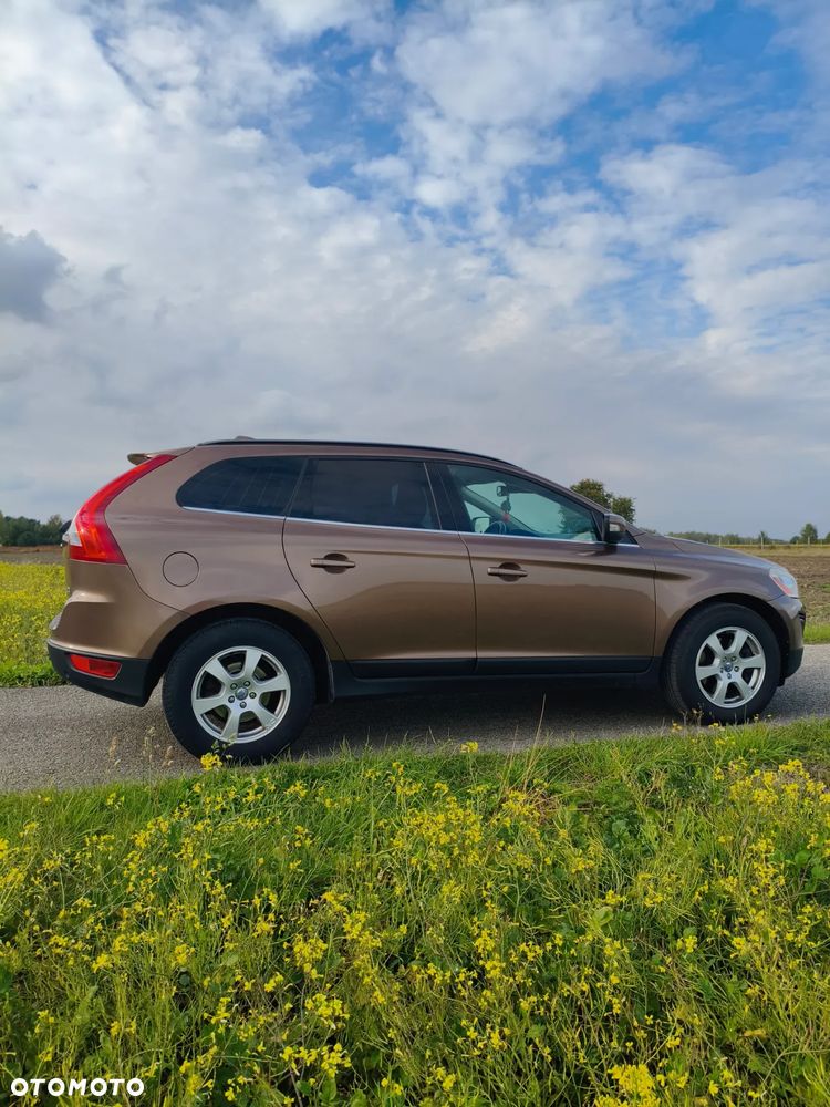 Volvo XC 60 D3 Momentum - 7