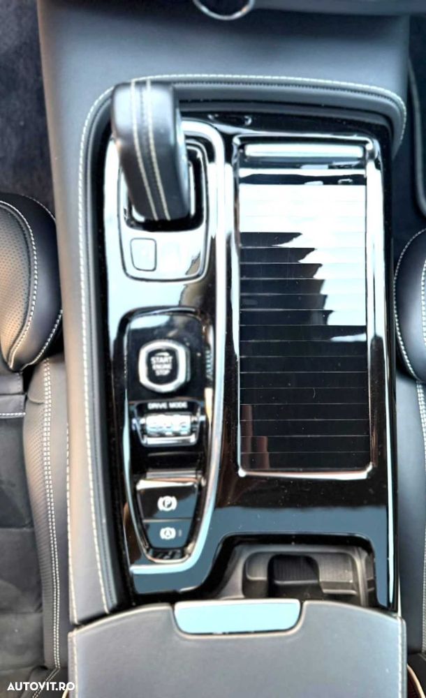 Volvo S90 - 25