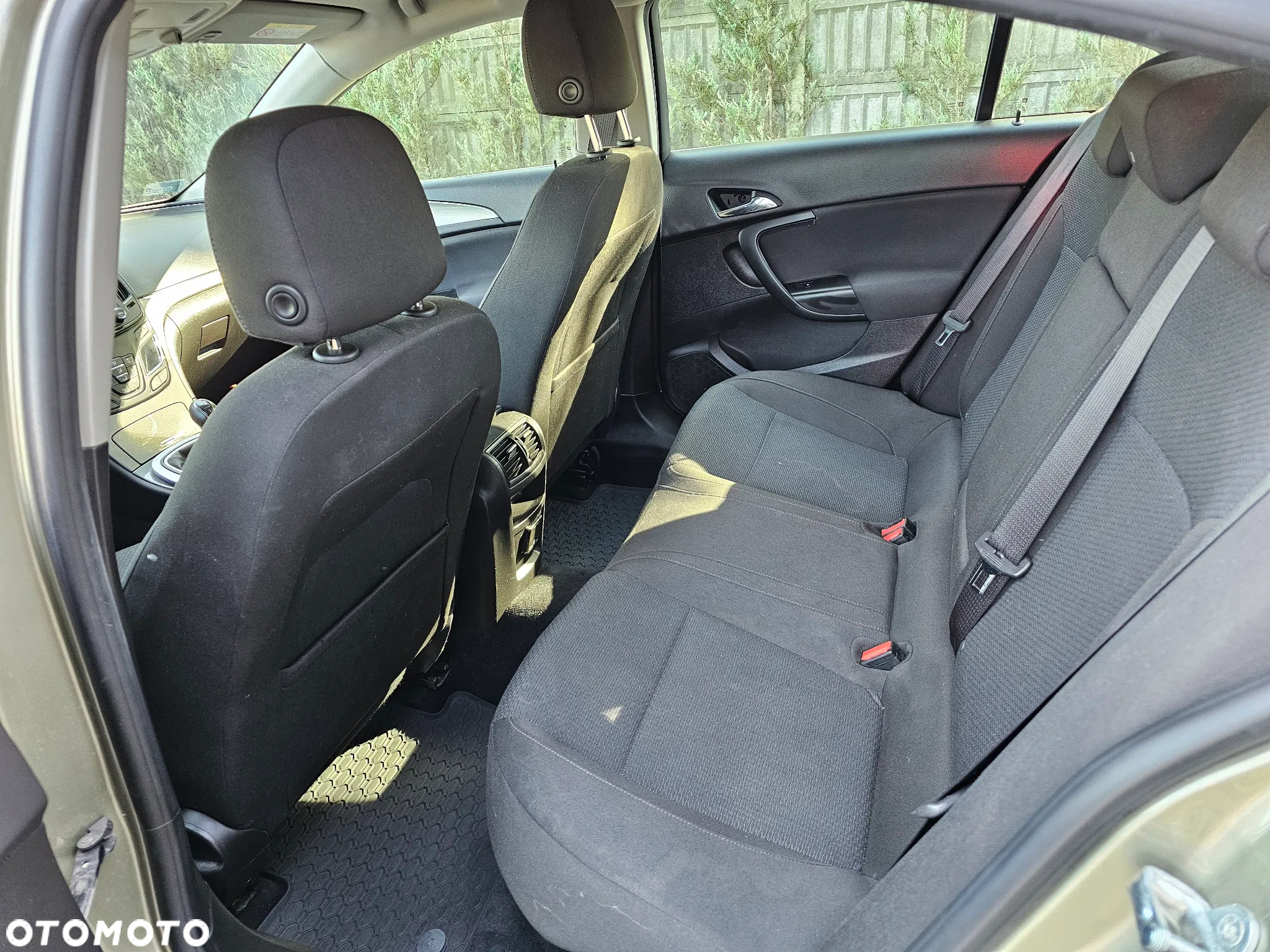 Opel Insignia 1.6 CDTI EcoFLEX S&S - 12
