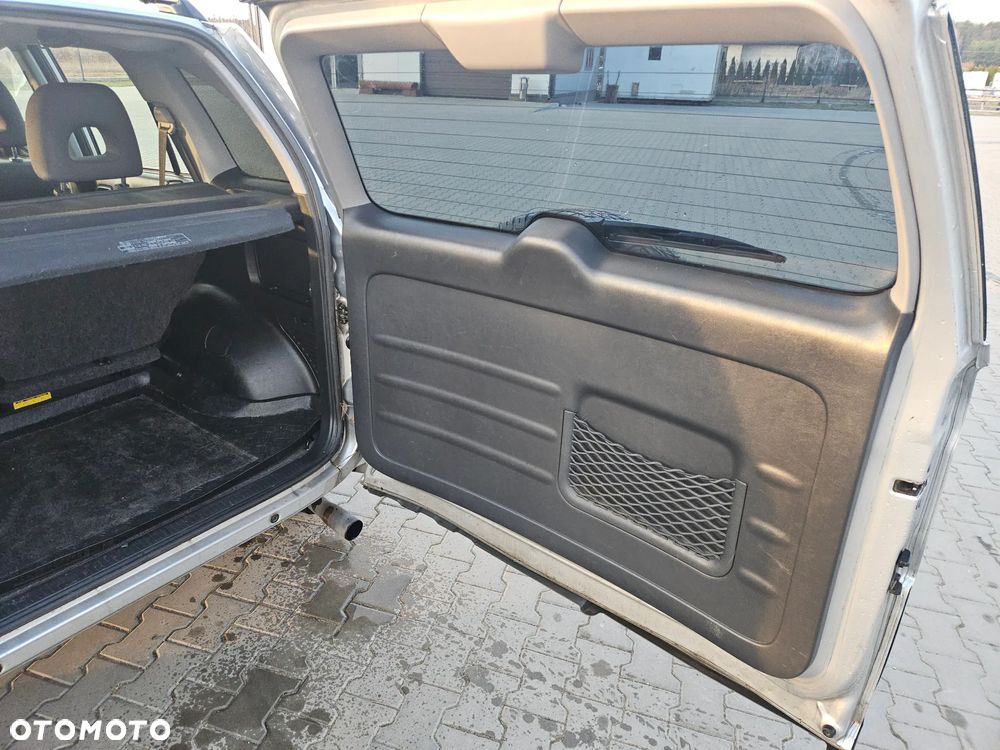 Toyota RAV4 2.0 VVT-i 4x4 - 9