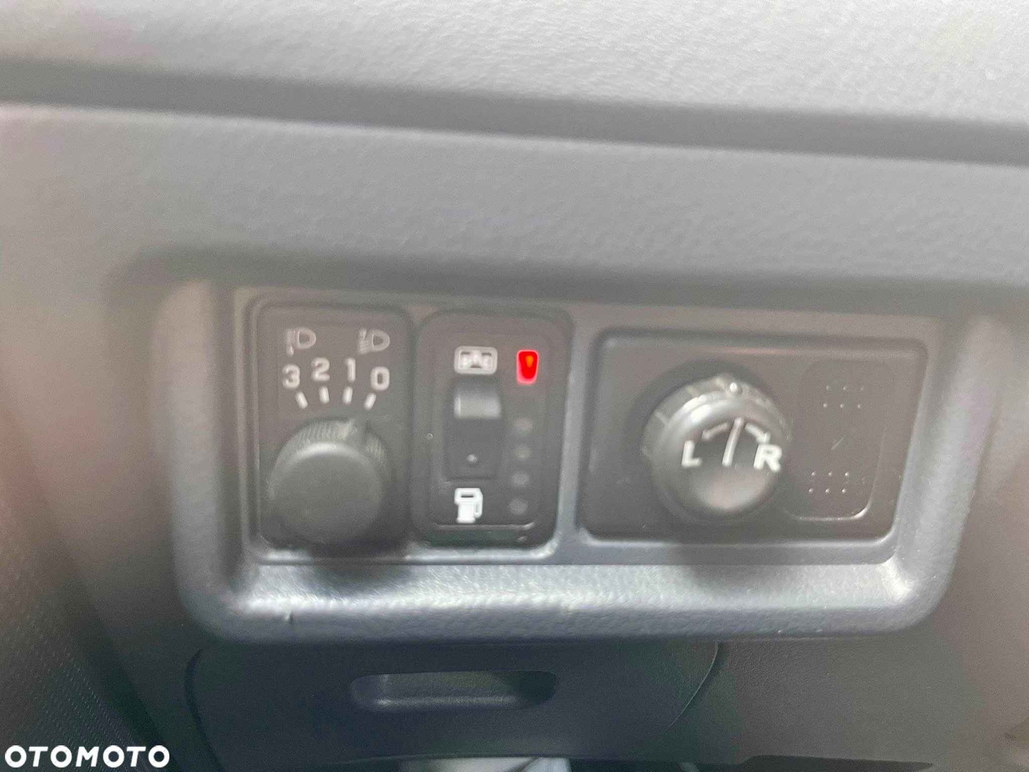Nissan Primera - 15