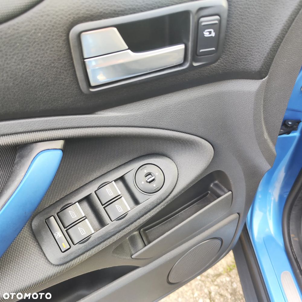 Ford Kuga 2.0 TDCi 2x4 Trend - 20