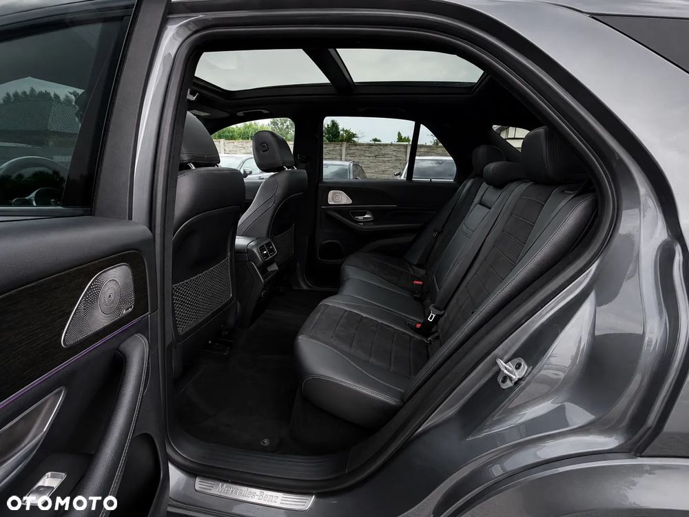 Mercedes-Benz GLE - 29