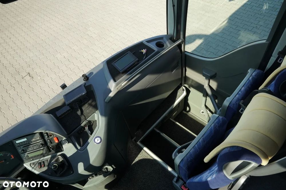 Mercedes-Benz / TOURISMO RHD / EURO 6 / - 27