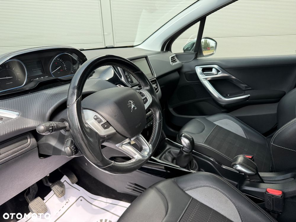 Peugeot 2008 PureTech 110 Stop&Start Allure - 13