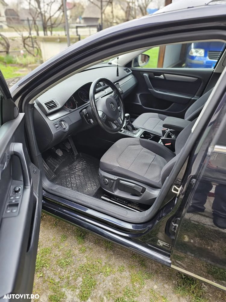 Volkswagen Passat 2.0 TDI DPF Comfortline - 7