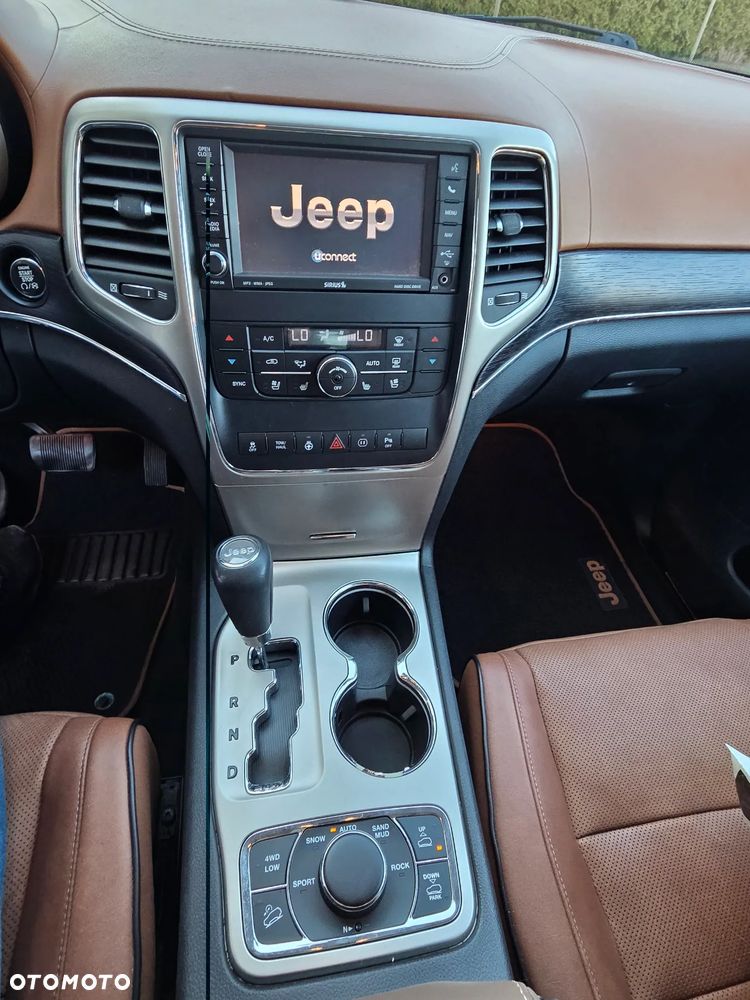 Jeep Grand Cherokee Gr 5.7 V8 Overland - 24