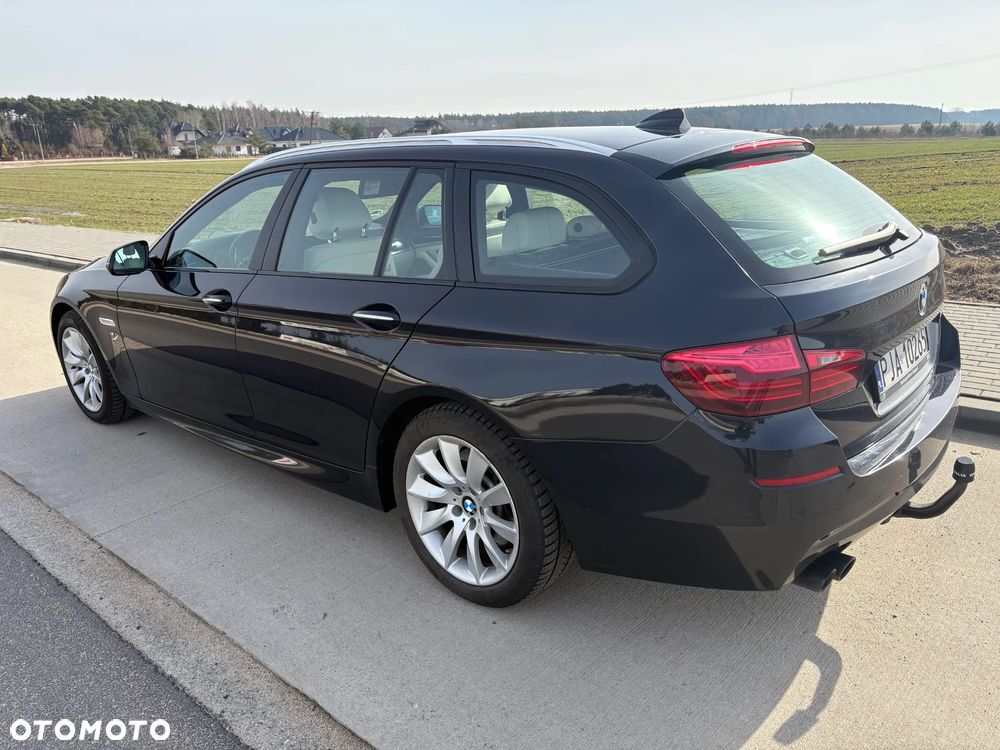 BMW Seria 5 530d xDrive Sport-Aut Modern Line - 2