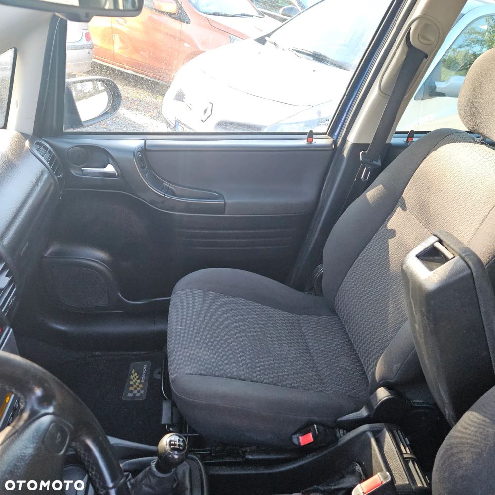 Opel Zafira 2.2 DTI Elegance - 17